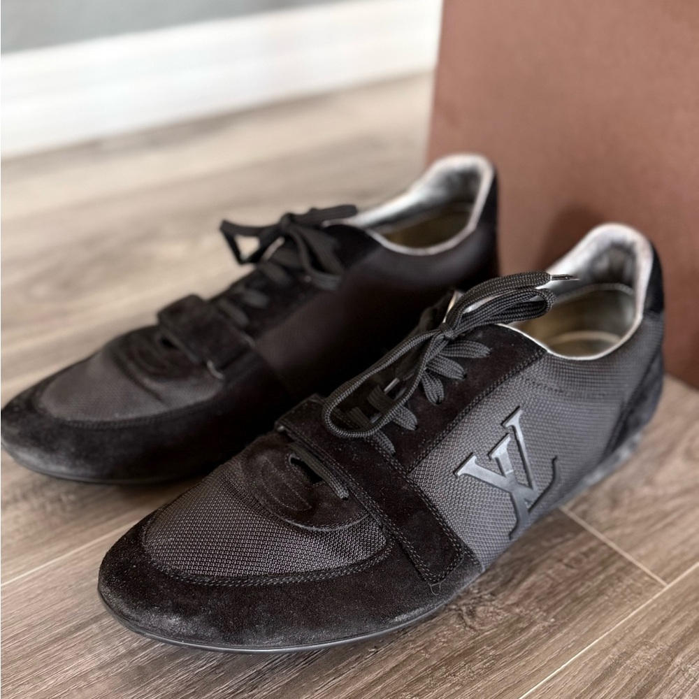SOLD - Louis Vuitton Pre-Owned Men’s Black Suede Vintage Stardust Sneaker